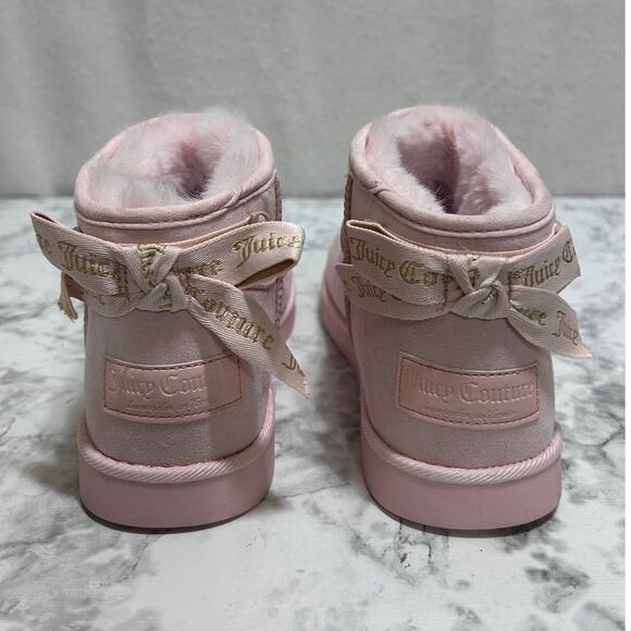 Juicy Couture Blush Pink Faux Fuzzy Ankle Booties 9 Faux Suede Bow Detail Logo - Picture 3 of 10